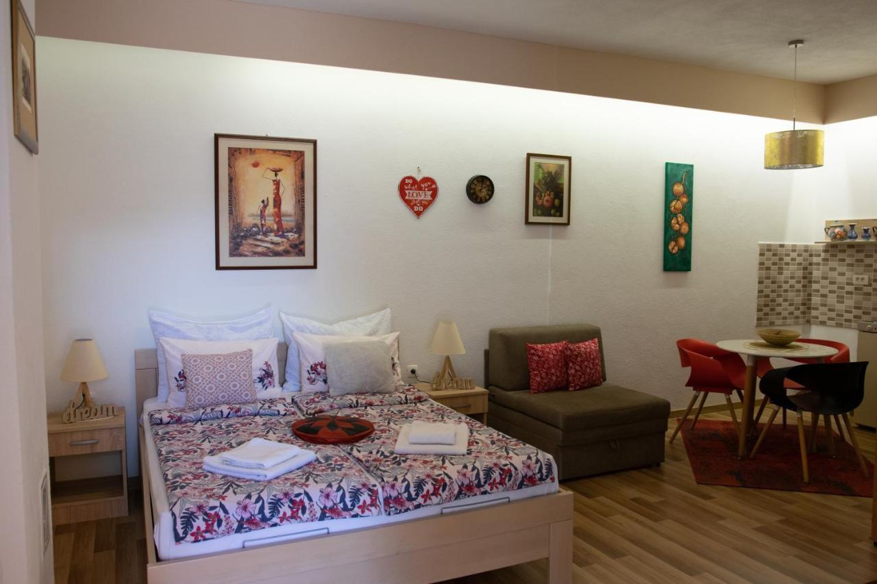 Villa Acapulco โมสตาร์ ภายนอก รูปภาพ