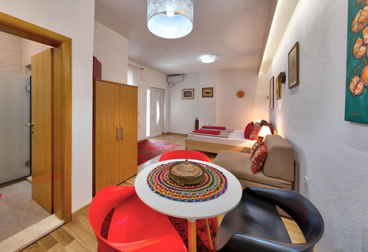 Villa Acapulco โมสตาร์ ภายนอก รูปภาพ